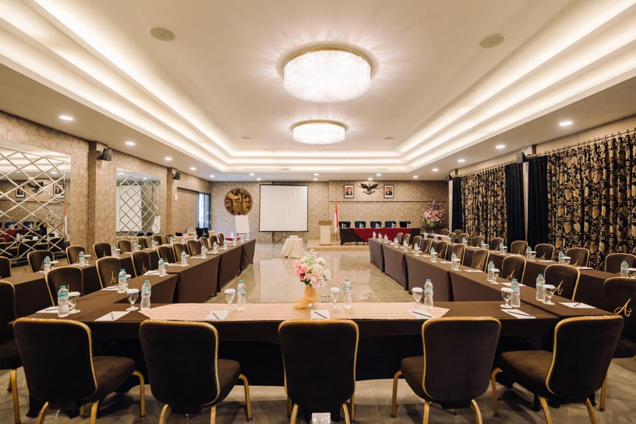 Hotel Amaroossa Grande Bekasi Zewnętrze zdjęcie