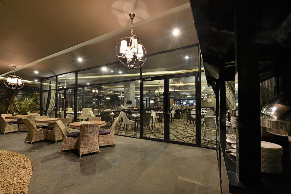 Hotel Amaroossa Grande Bekasi Zewnętrze zdjęcie