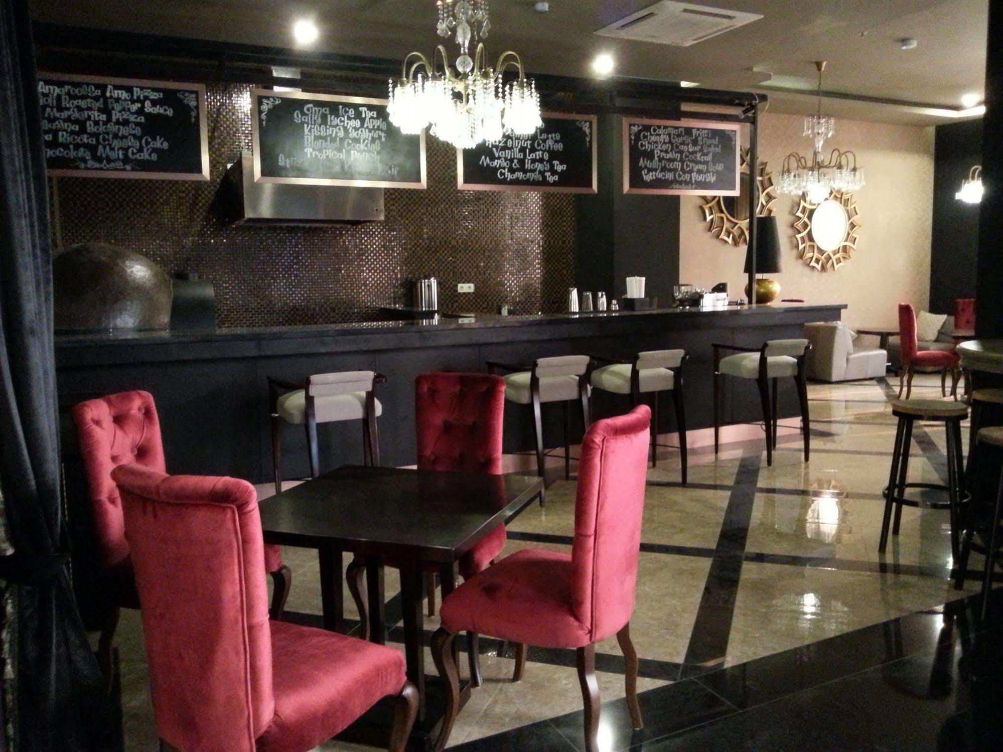 Hotel Amaroossa Grande Bekasi Zewnętrze zdjęcie