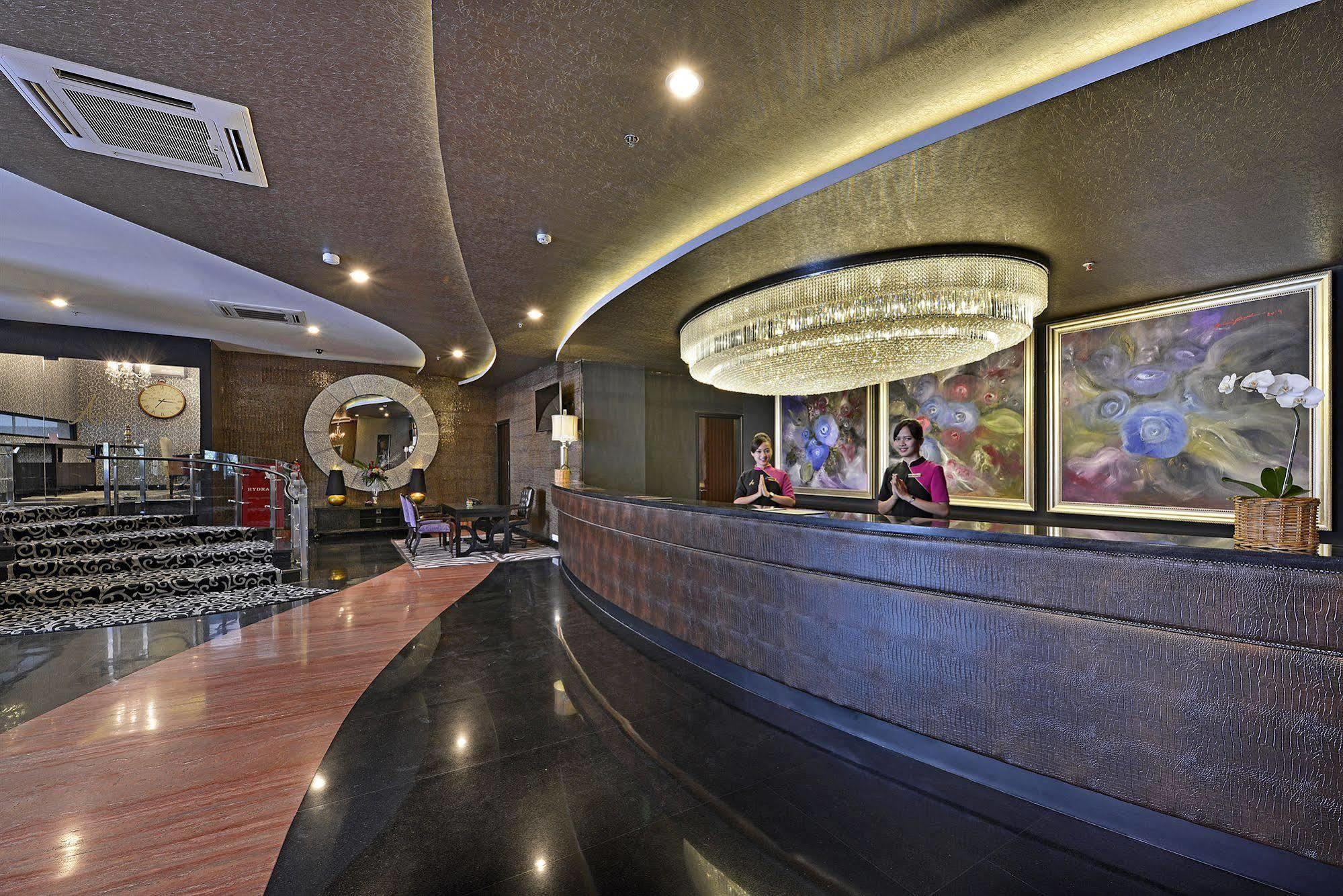 Hotel Amaroossa Grande Bekasi Zewnętrze zdjęcie